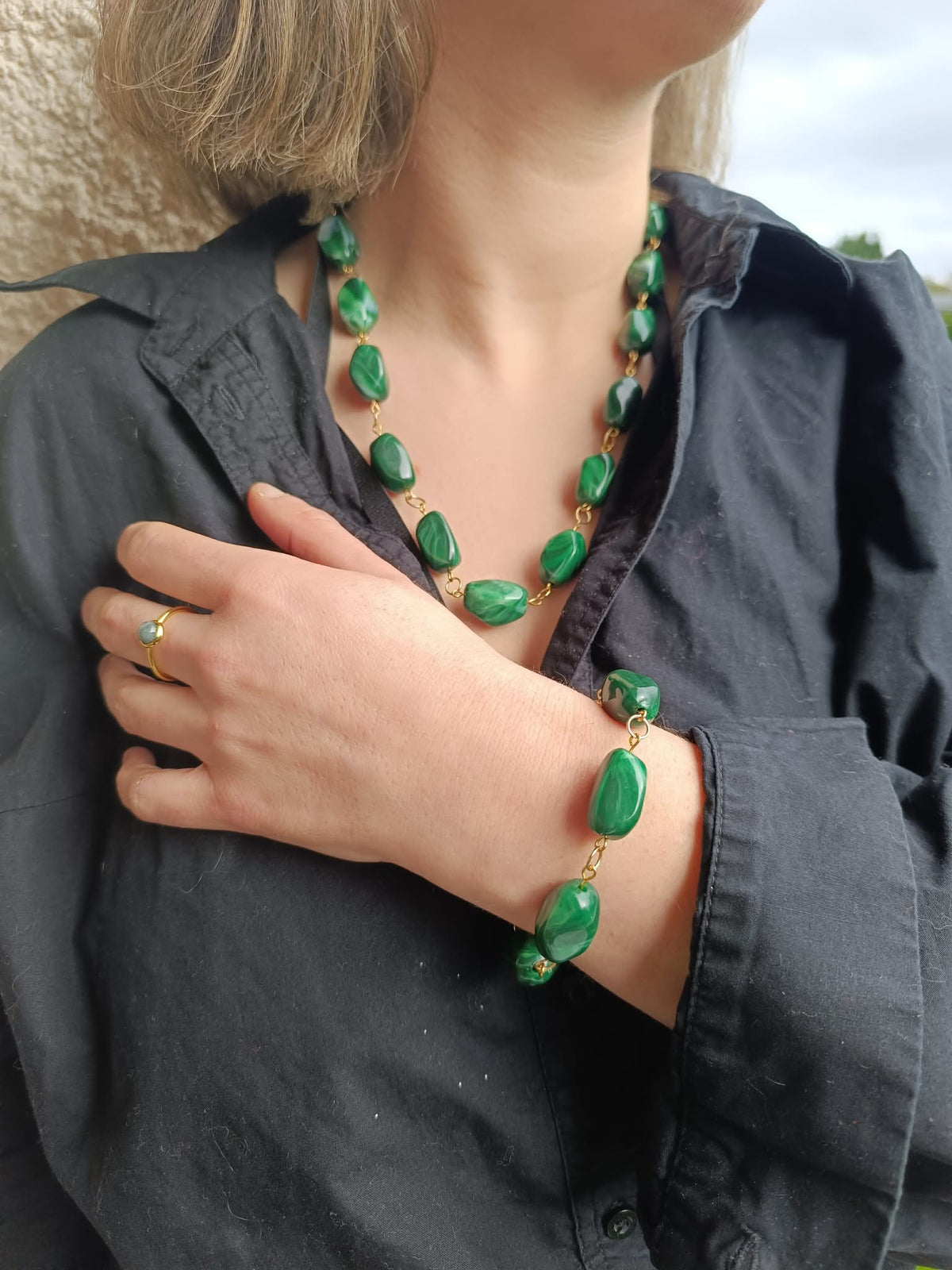 COLLIER