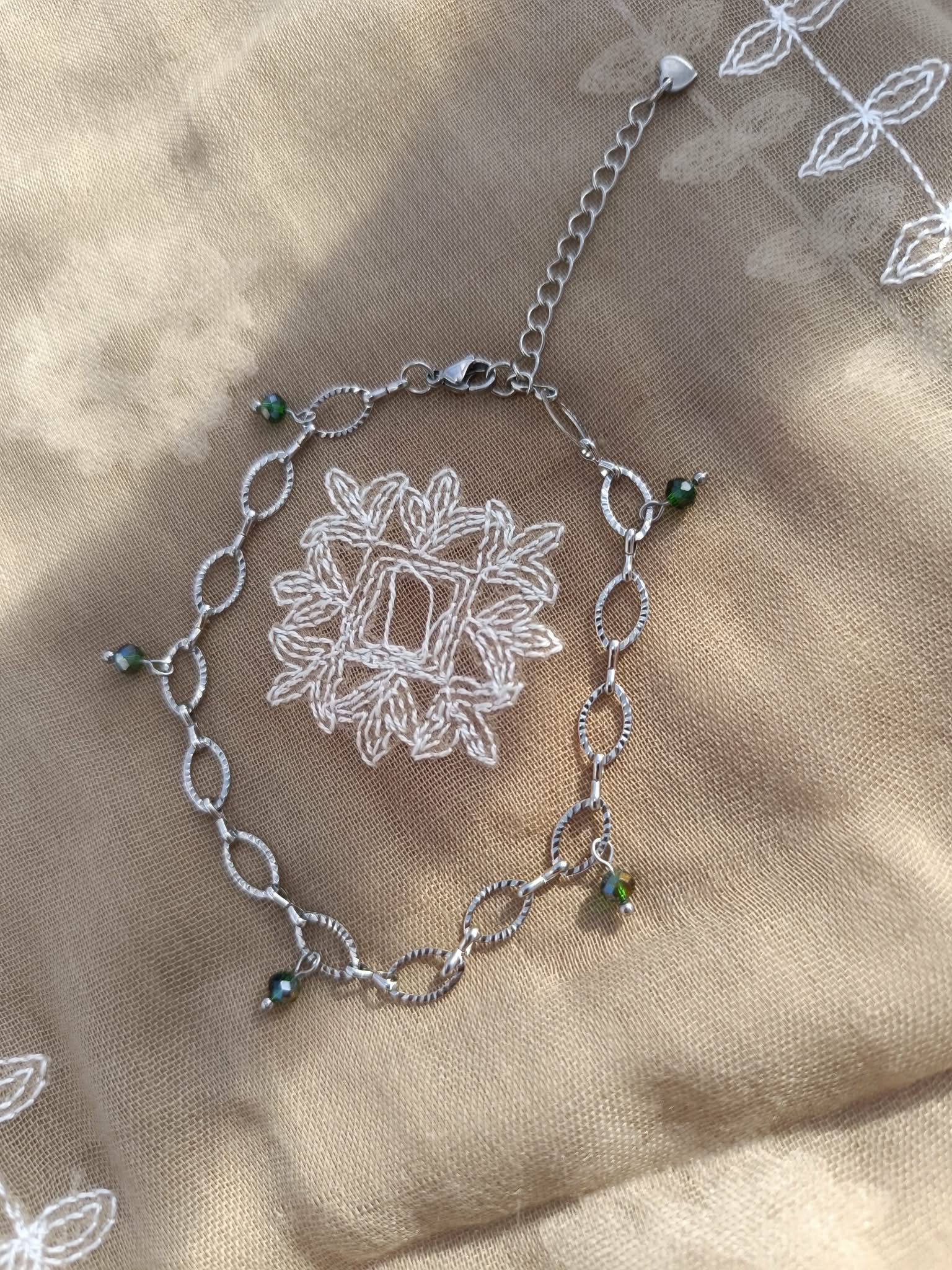Bracelet de Cheville Perle Facettée Verte – 22 cm + 6 cm d'extension