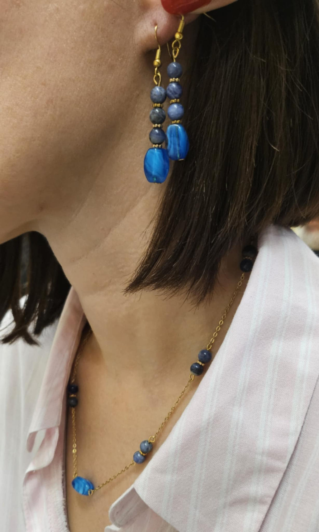 Boucles d'oreilles Naya longueur moyenne - Pièce unique élégante