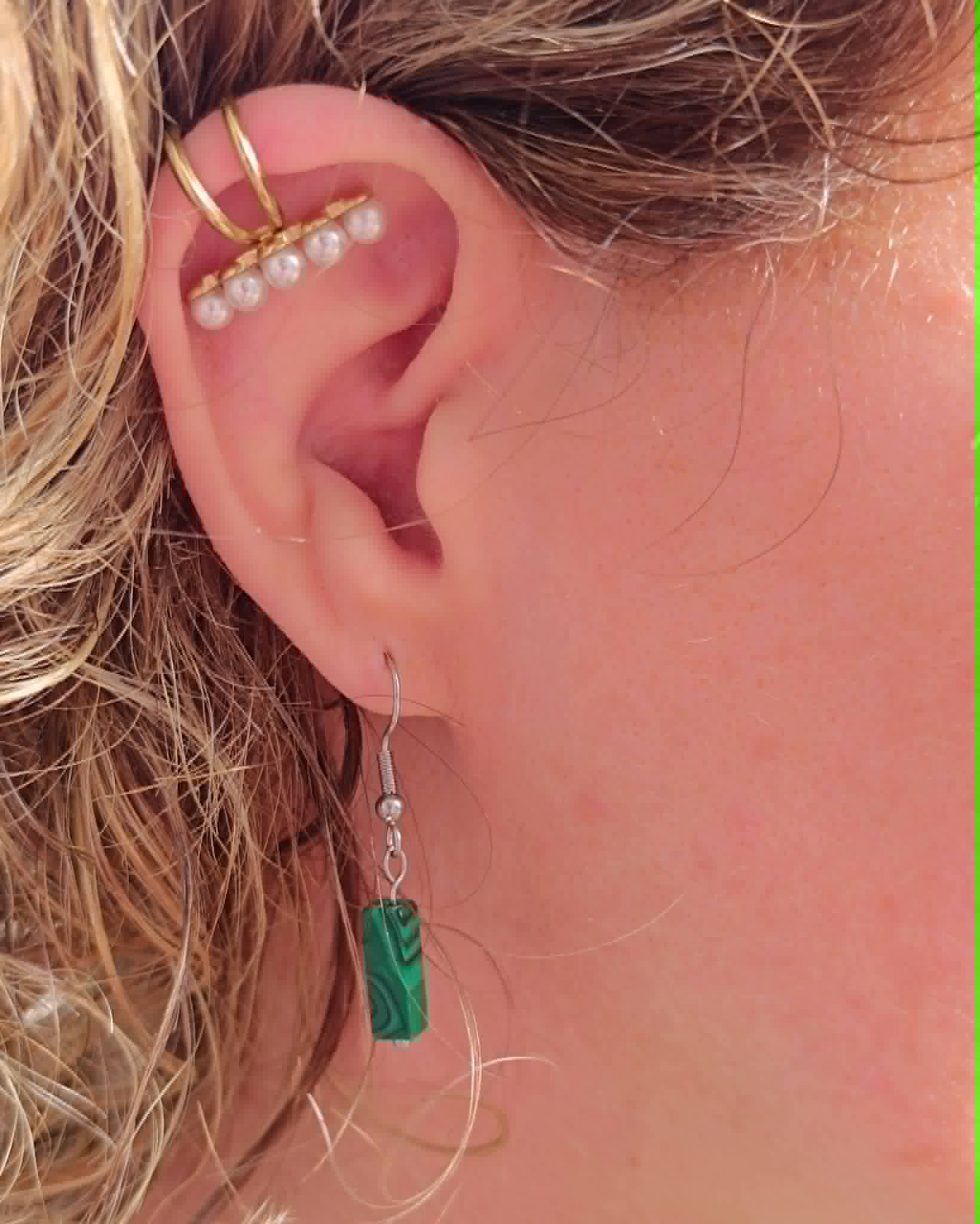 Boucles d'oreilles Perle Rectangulaire Verte – 3,5 cm | Les Bijoux de Liliya