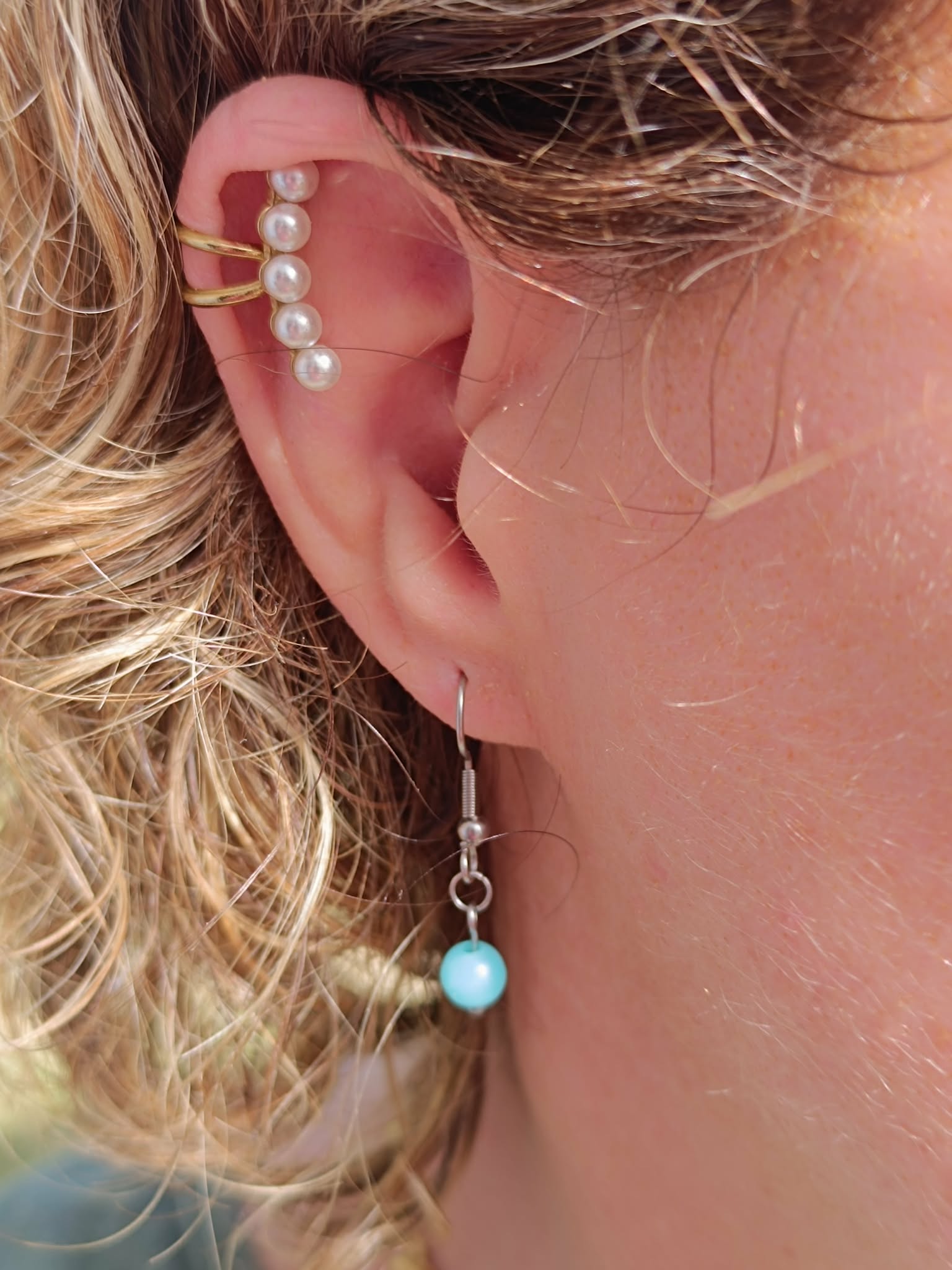 Boucles d'oreilles Perle Bleue – 3 cm | Les Bijoux de Liliya