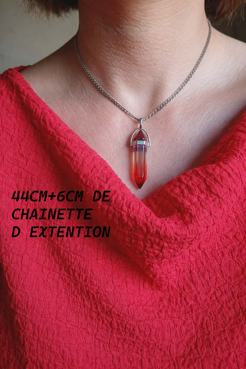 Collier Pendentif Cristal Hexagonal Rouge - Style Moderne