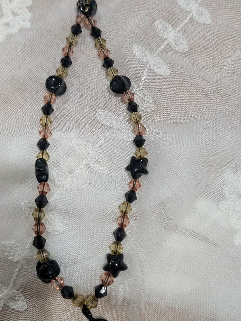 Bracelet Dragonne Noir & Rose – Téléphone & Sac | Bijou Artisanal