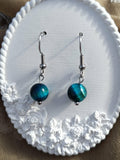 Boucles d'oreilles perles vertes - Bijou artisanal élégant
