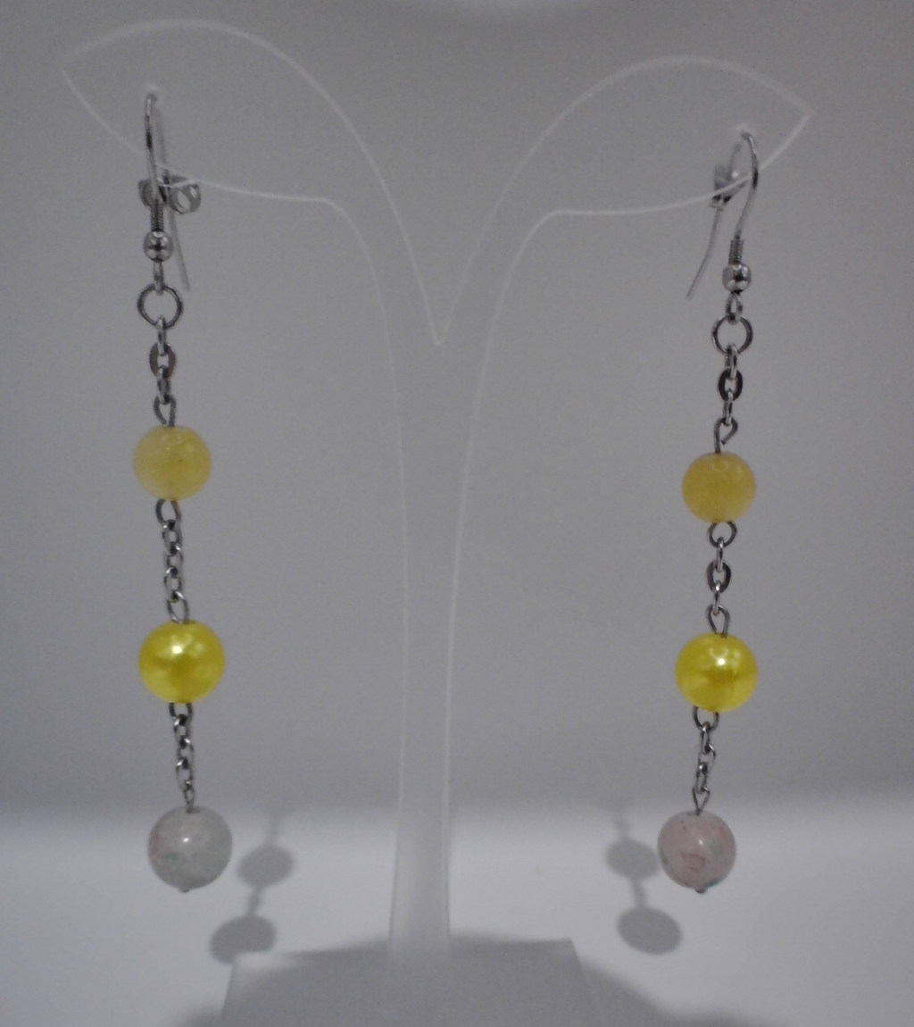 Boucles d'Oreille Longues Dorées - Design Élégant