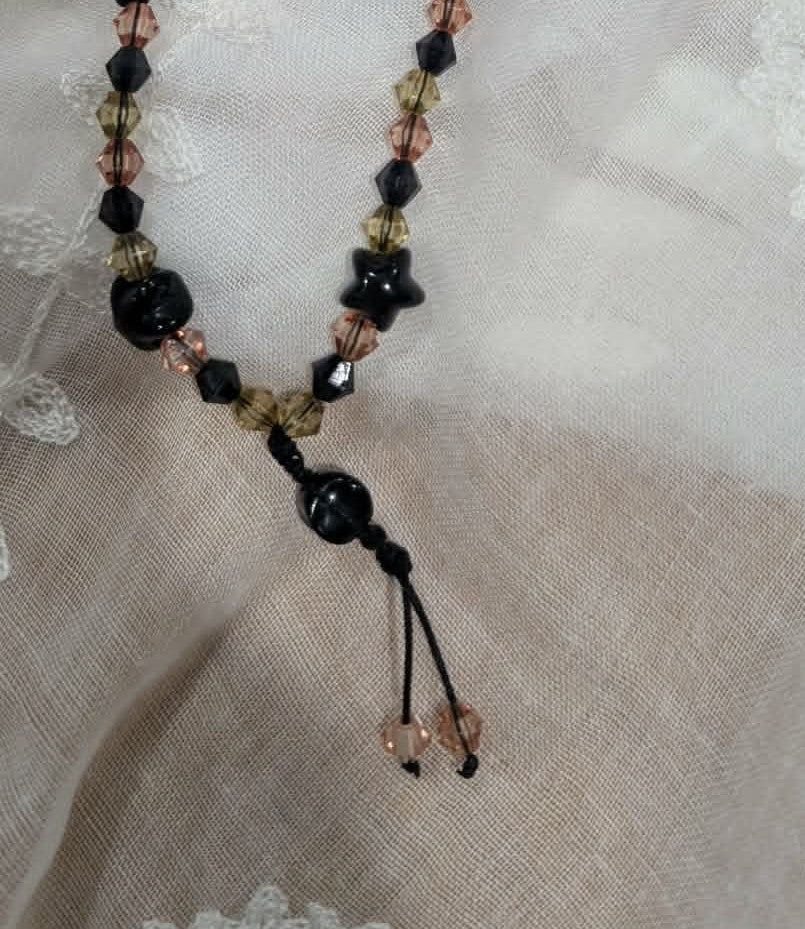 Bracelet Dragonne Noir & Rose – Téléphone & Sac | Bijou Artisanal