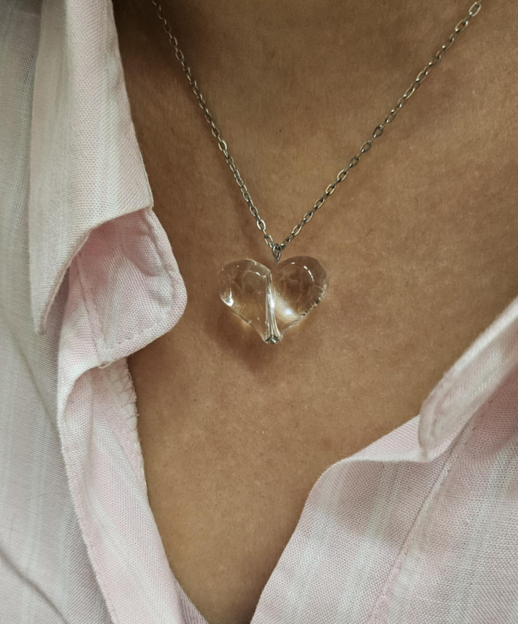 Collier cœur argenté transparent - Pièce unique romantique