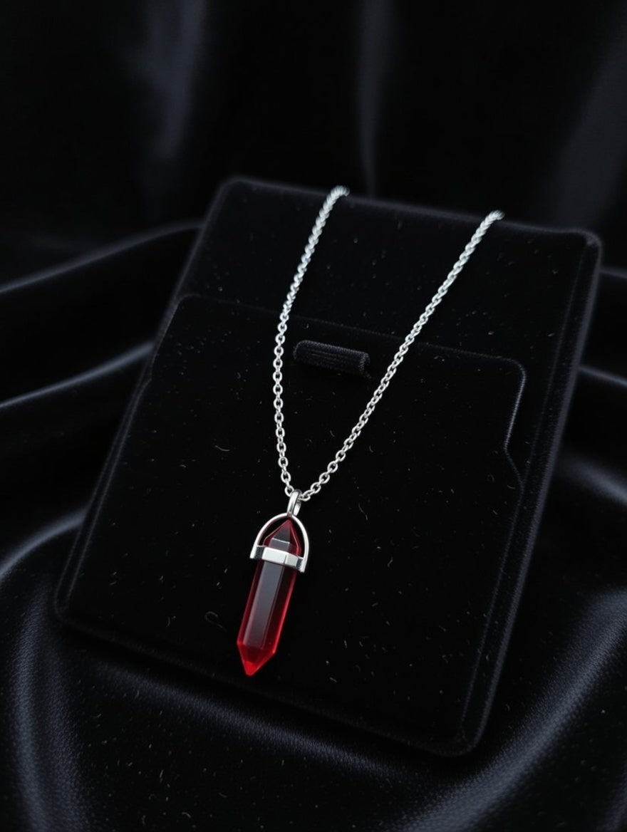Collier Pendentif Cristal Hexagonal Rouge - Style Moderne